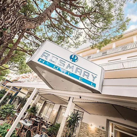 Hotel Rosmary 2*