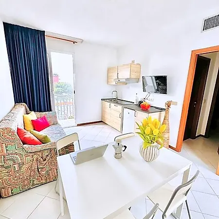 Hotel Rosmary 2*